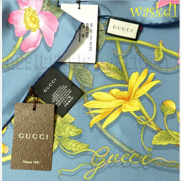GUCCI steel blue FLOWER WEBBY country roses & insects silk 35" Scarf NWT + bag🎁 - Picture 3 of 6